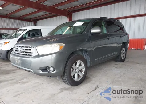2010 Toyota Highlander Se V6 z USA, uszkodzony, nr VIN 5TDJK3EH0AS040527
